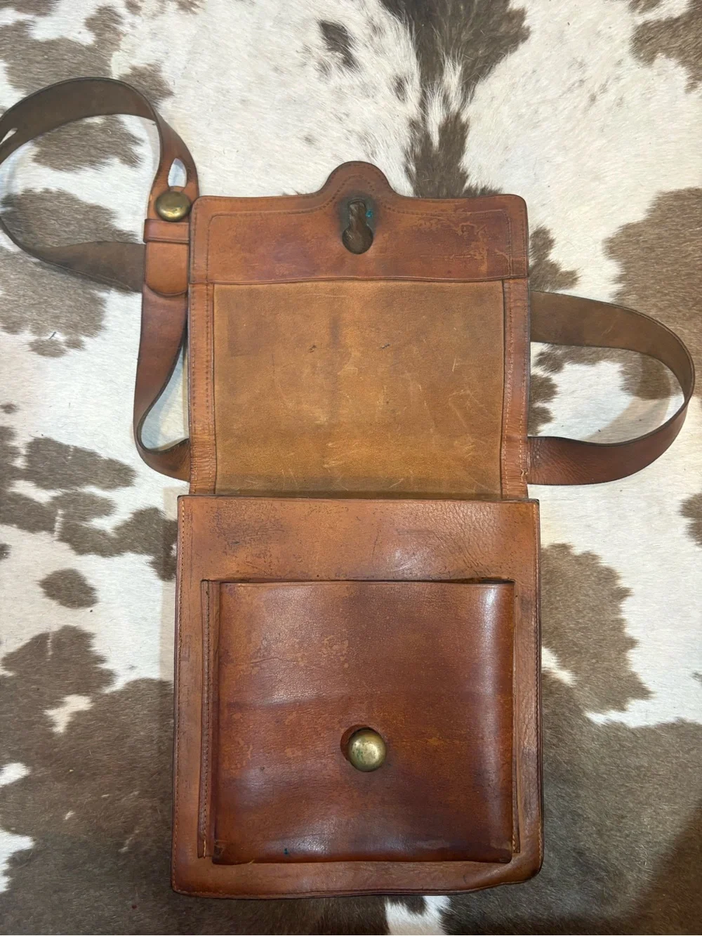 Vintage Brown Leather Crossbody Bag with Brass Accents